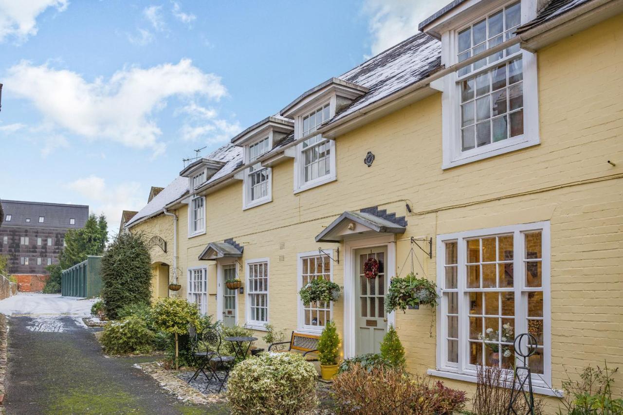 138E Old Star & Garter Mews Villa Ludlow Exterior photo