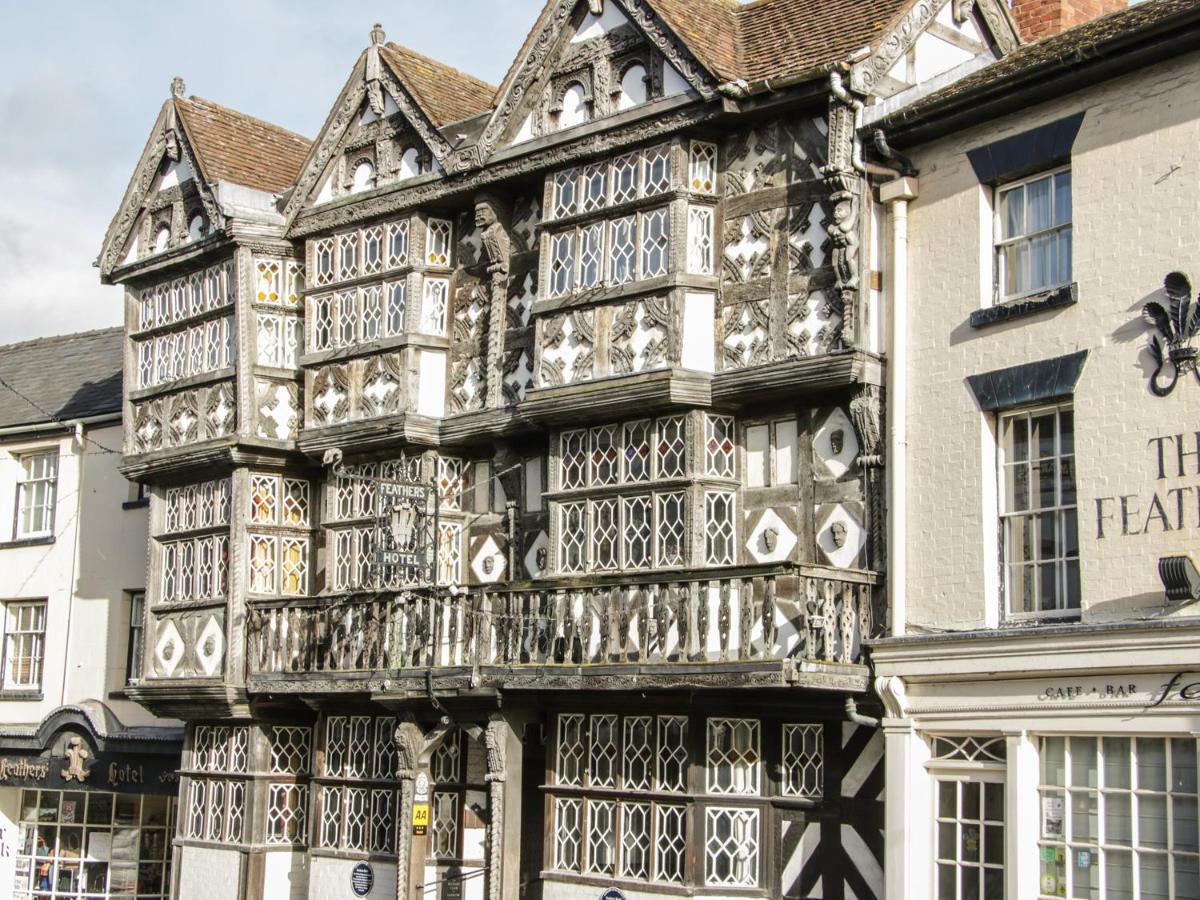 138E Old Star & Garter Mews Villa Ludlow Exterior photo